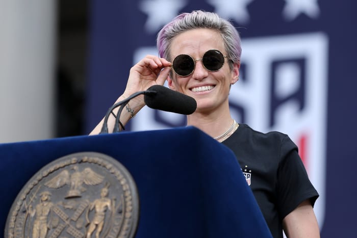 megan-rapinoe-moments-podium